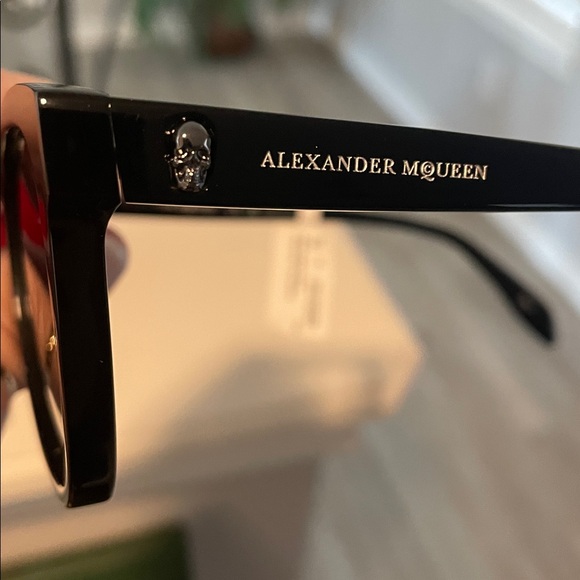 Alexander McQueen Black Sunglasses - Picture 6 of 8